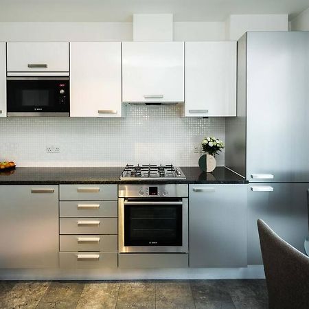 Chic And Spacious Flat Near Bond Street Apartman London Kültér fotó
