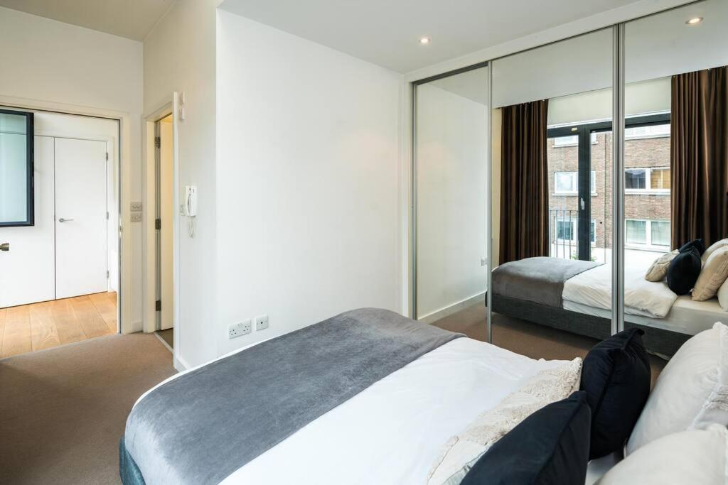 Chic And Spacious Flat Near Bond Street Apartman London Kültér fotó