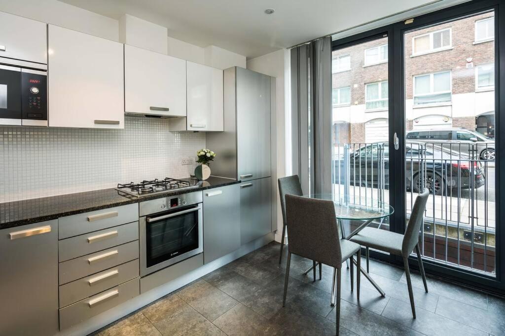 Chic And Spacious Flat Near Bond Street Apartman London Kültér fotó